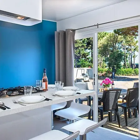 Les Muriers Hotel Vendres